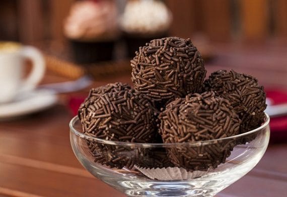 brigadeiro vegano brigadeiro light, brigadeiro diet, brigadeiro sem leite condensado