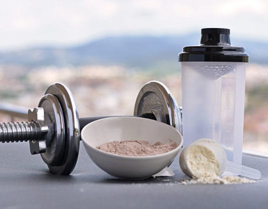 Problemas na tireoide - Aumento de peso - Acne e inchaço - 5 efeitos colaterais dos suplementos alimentares