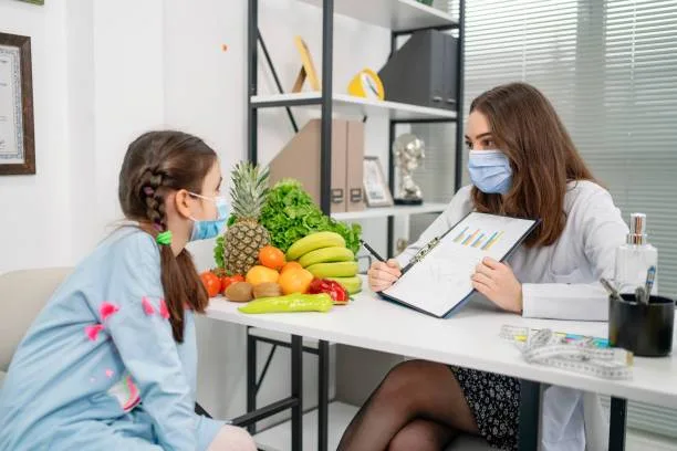 Nutricionista para Escola Infantil Nutricionista para escola infantil: personalizando cardápios para atender às necessidades de saúde das crianças.