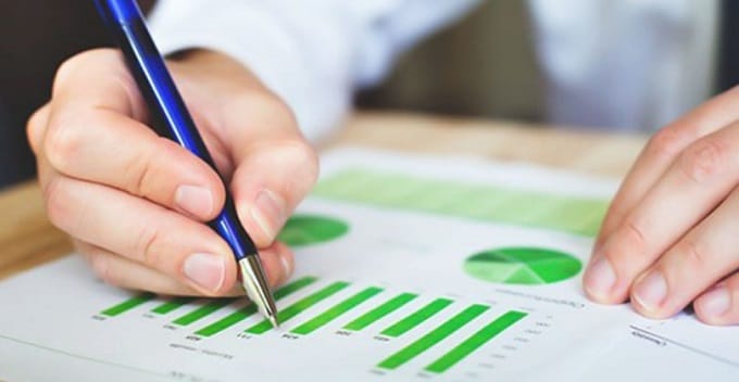 Especialistas em consultoria orientando empresas no processo de obtenção da Licença Ambiental CETESB.