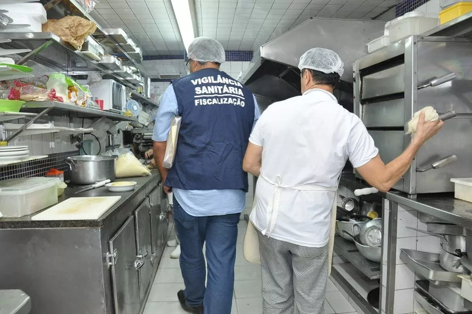 fiscalização da vigilância Sanitária em restaurantes